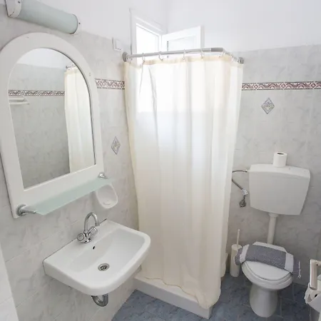 Louiza Hotel Parikia (Paros)