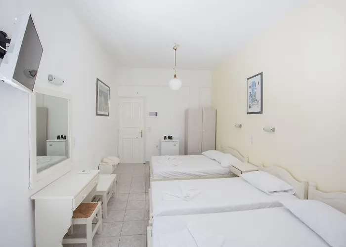 Louiza Parikia (Paros)